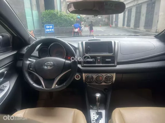 Toyota Yaris 1.3G 2015 - Nhập khẩu tư nhân chính chủ - Giá hơn 300