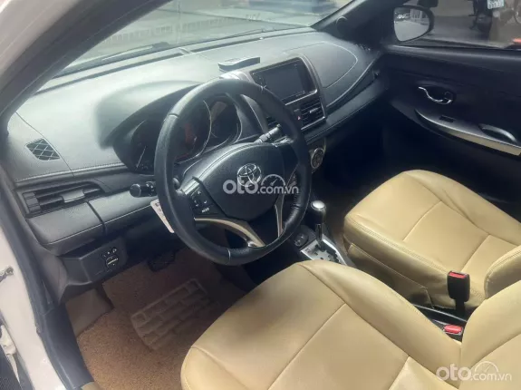 Toyota Yaris 1.3G 2015 - Nhập khẩu tư nhân chính chủ - Giá hơn 300