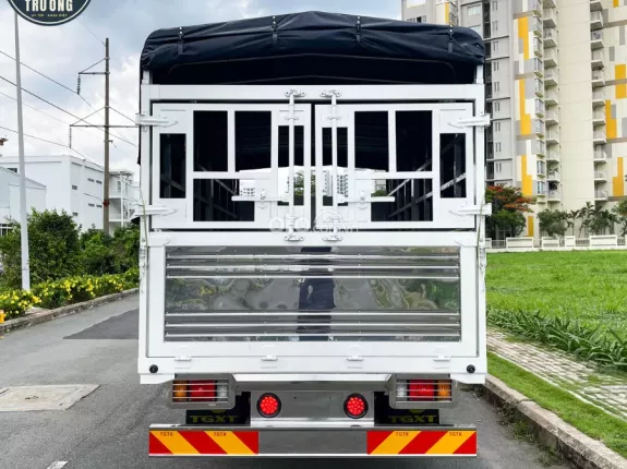 Isuzu QKR 210 2024 - Xe Tải ISUZU QKR210 Thùng mui bạt Tải 1.9T Dài 4.3m SX 2024