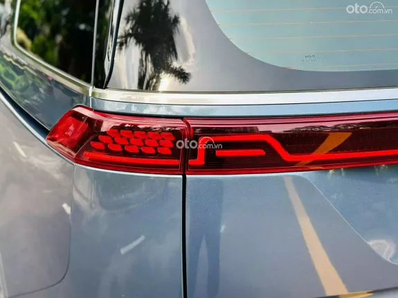 Kia Carnival 2.2D Signature 2022 - Động cơ dầu 2.2D - Hộp số tự động 8 cấp