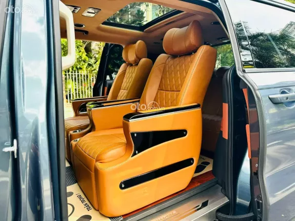 Kia Carnival 2.2D Signature 2022 - Động cơ dầu 2.2D - Hộp số tự động 8 cấp