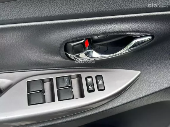 Toyota Yaris 1.5G 2017 - Xe phù hợp với các chị em văn phòng giá tốt cạnh tranh toàn quốc