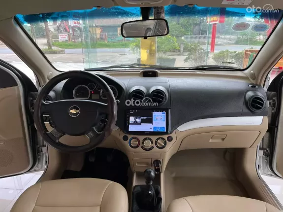 Chevrolet Aveo LT 1.5 MT 2017 - Sedan 5 chỗ giá rẻ, máy số ngon, thân vỏ chắc chắn