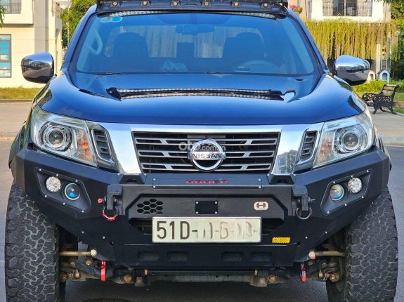 Nissan Navara EL premium r 2.5 AT 2018 - Nhập Thái 1 chủ