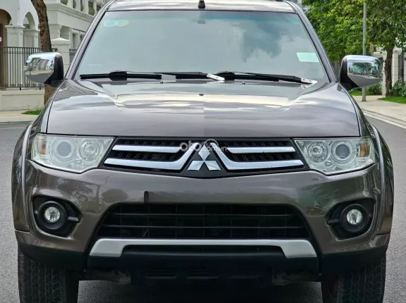 Mitsubishi Pajero Sport G 4x2 AT 2014 - Full lịch sử hãng