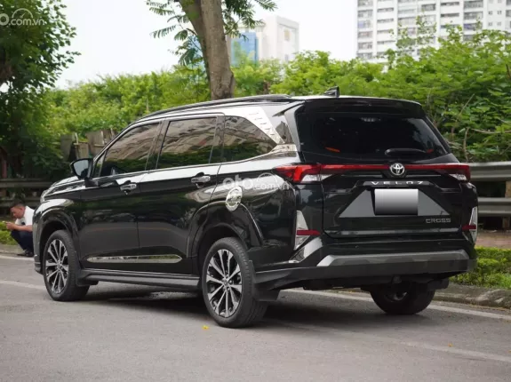Toyota Veloz Cross CVT Top 2023 - Siêu lướt xe mới lăn bánh 8000 kilomet giá siêu tốt