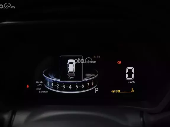 Toyota Veloz Cross CVT Top 2023 - Siêu lướt xe mới lăn bánh 8000 kilomet giá siêu tốt