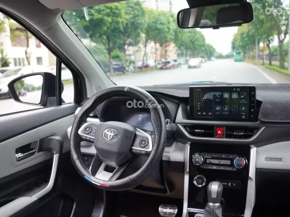 Toyota Veloz Cross CVT Top 2023 - Siêu lướt xe mới lăn bánh 8000 kilomet giá siêu tốt
