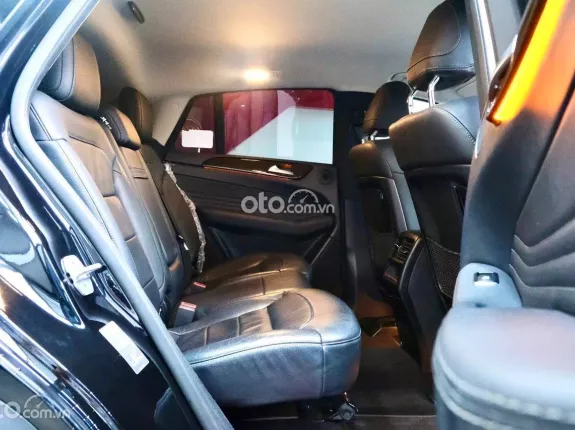 Mercedes-Benz GLE 400 2017 - Một chủ mua mới, nhập khẩu nguyên chiếc - Siêu lướt chỉ 12.000km