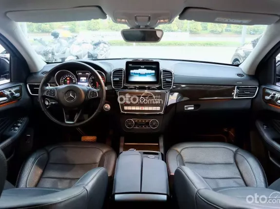 Mercedes-Benz GLE 400 2017 - Một chủ mua mới, nhập khẩu nguyên chiếc - Siêu lướt chỉ 12.000km