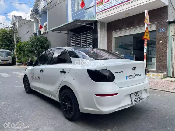 Kia Soluto MT 2019 - Odo 9 van ko dv