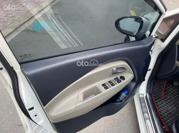 Kia Rio 1.4MT 2016 - Giá bán 268tr