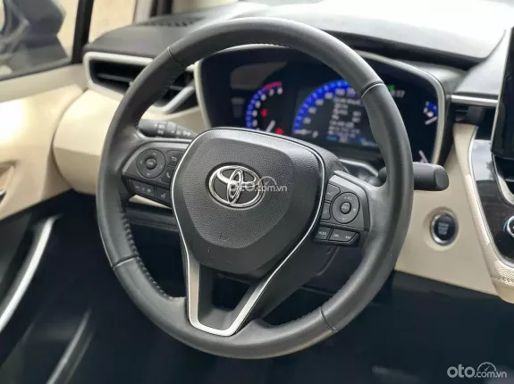Toyota Corolla Altis 1.8 V 2022 - Giá Còn Cực Tốt