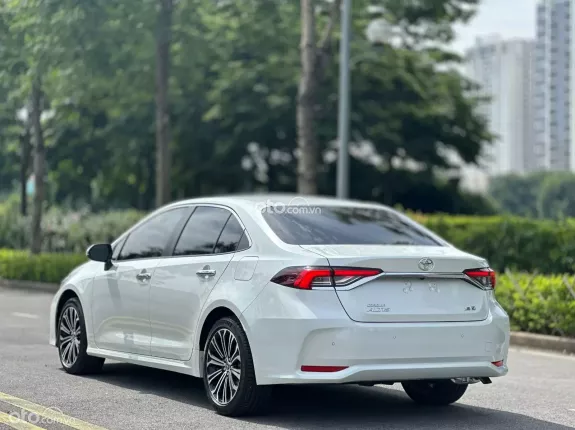 Toyota Corolla Altis 1.8 V 2022 - Giá Còn Cực Tốt