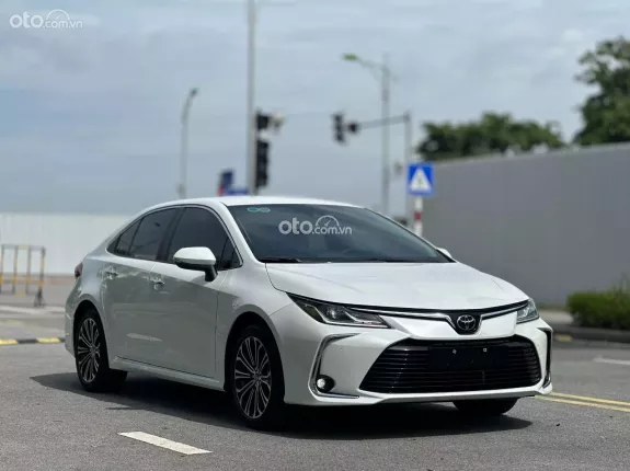 Toyota Corolla Altis 1.8 V 2022 - Giá Còn Cực Tốt