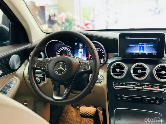 Mercedes-Benz GLC 300 4Matic 2018 - 1 tỷ 199 triệu