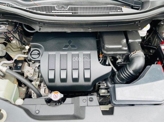 Mitsubishi Xpander 1.5 MT 2019 - 8v ko kinh doanh, nhiều đồ chơi