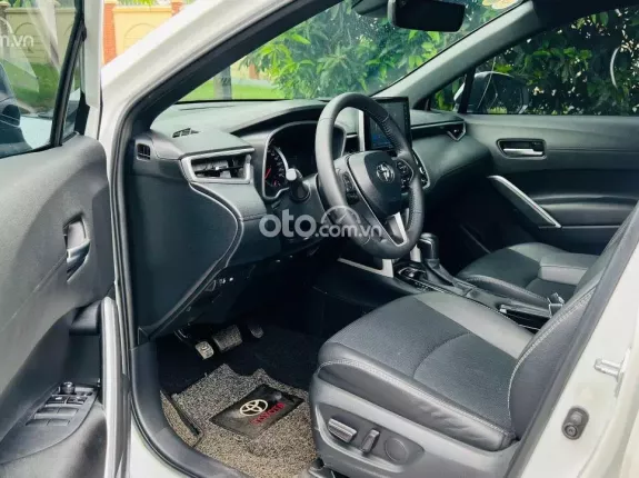 Toyota Corolla Cross 1.8 V  2021 - 735 triệu