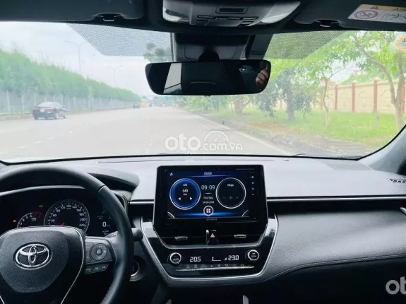 Toyota Corolla Cross 1.8 V  2021 - 735 triệu