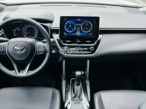 Toyota Corolla Cross 1.8 V  2021 - 735 triệu