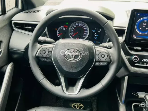 Toyota Corolla Cross 1.8 V  2021 - 735 triệu