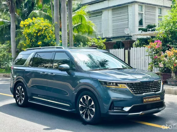 Kia Carnival 2.2D Signature 2022 - Nâng cấp: Ghế thương gia cao cấp có massage ghế, sưởi ghế, sàn gỗ, trần nỉ...