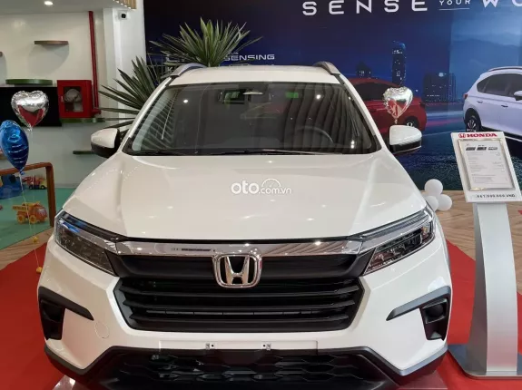 Honda BR-V 2024 - Giảm 50% lệ phí trước bạ - Hấp dẫn cùng vô vàn ưu đãi từ showroom