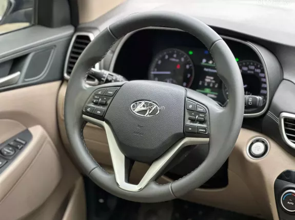 Hyundai Tucson 2.0 Dầu đặc biệt 2021 - Xe đẹp, giá tốt, Full options đẹp, nhiều phần chưa bóc nilon