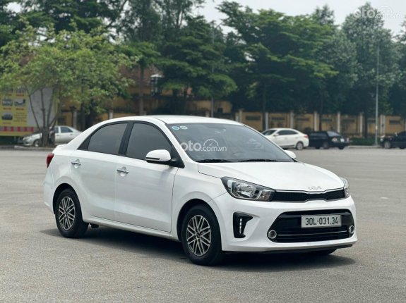 Kia Soluto AT Deluxe 2023 - Chạy 1,6 vạn thơm mùi mới, lên rất nhiều đồ chơi