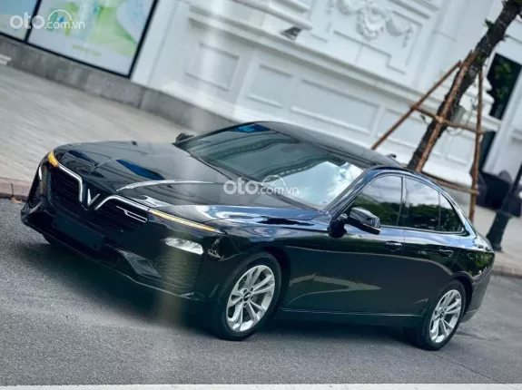 VinFast LUX A2.0 Tiêu chuẩn 2022 - Xe đẹp, giá tốt, hỗ trợ trả góp lãi suất ưu đãi