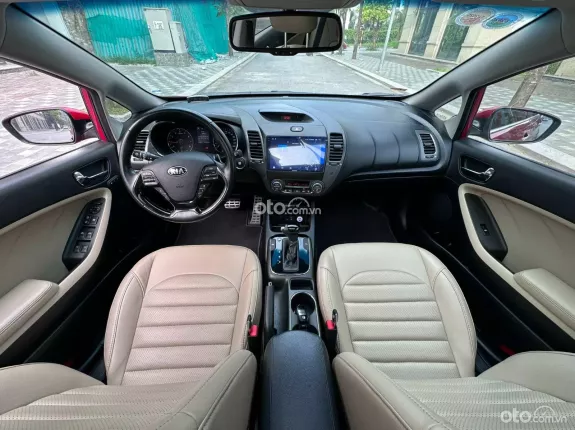Kia Cerato 2.0 AT Premium 2017 - Xe đẹp, một chủ từ đầu giữ gìn, hỗ trợ trả góp lãi suất ưu đãi