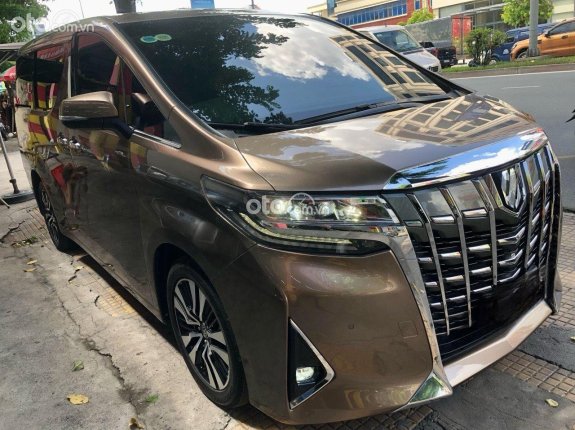 Toyota Alphard 2020 - Bản full tên công ty xuất hóa đơn cao