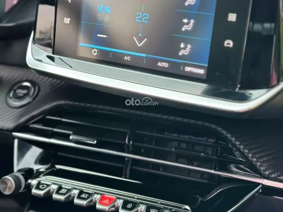 Peugeot 2008 GT Line 2021 - Gía 645 triệu
