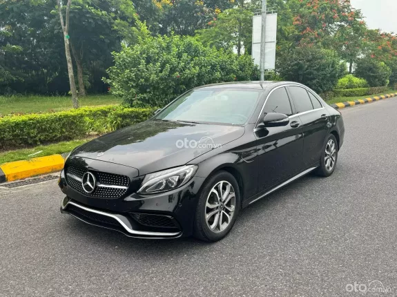 Mercedes-Benz C200 2018 - Gía 795 triệu