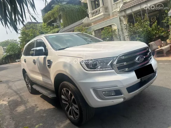 Ford Everest Titanium 2.0 AT 4x2 2020 - Xe đẹp, bảo hành chín hãng 1 năm. Hỗ trợ trả góp lãi suất cực thấp