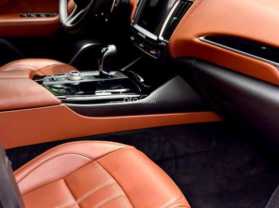 Maserati Levante 3.0L S V6 2016 - Biển Hà Nội chất lượng xuất sắc; Option nhiều miên man
