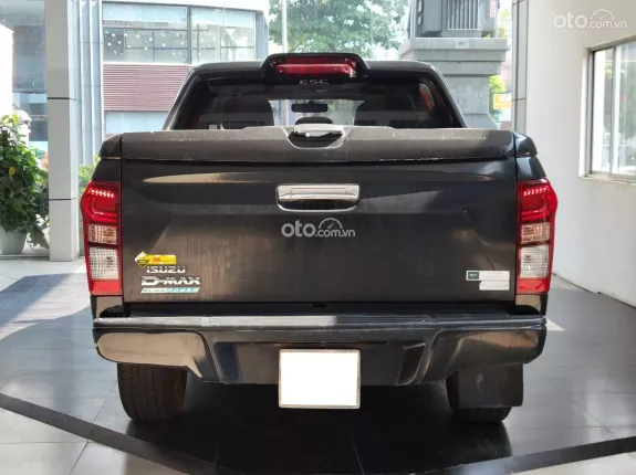 Isuzu D-Max LS Prestige 1.9 4x2 AT 2018 - Màu đen Xuất hóa đơn cao