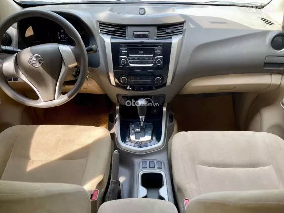 Nissan Navara EL 2.5 AT 2022 - 380 triệu
