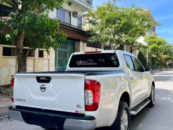 Nissan Navara EL 2.5 AT 2022 - 380 triệu
