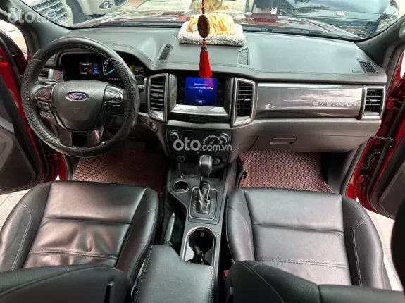 Ford Everest Titanium 2.0 AT 4x2 2021 - SUV 7 chỗ cực đẹp, máy dầu cực khỏe, keo chỉ Zin tuyệt đối