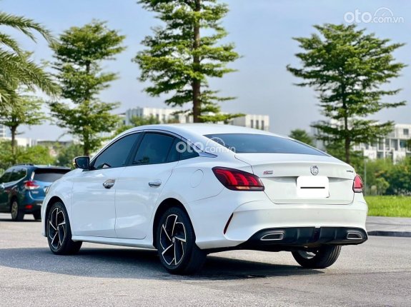 MG 5 1.5L Luxury 2022 - Rất nhiều đồ chơi