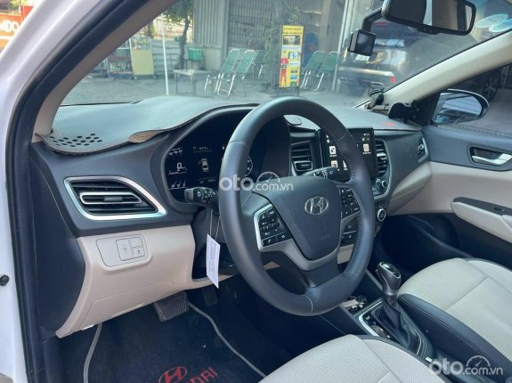 Hyundai Accent 1.4 AT Đặc biệt 2022 - Một chủ đi chuẩn 23 ngàn kilomet