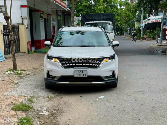 Kia Carnival 2.2D Premium 2023 - 8 ghế full dầu đi chuẩn một chủ mua mới đi chuẩn 19 ngàn kilomet