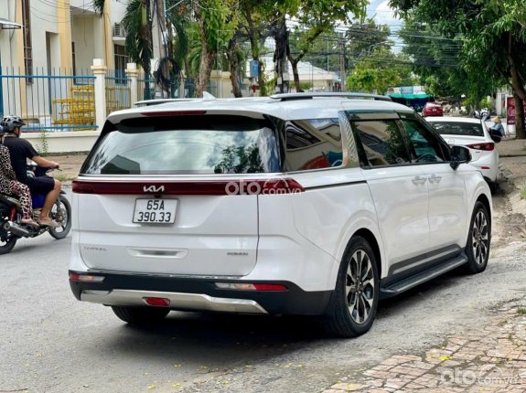 Kia Carnival 2.2D Premium 2023 - 8 ghế full dầu đi chuẩn một chủ mua mới đi chuẩn 19 ngàn kilomet