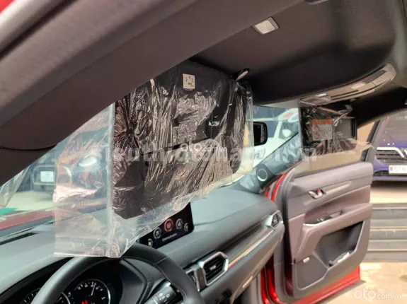 Mazda CX-8 Luxury 2022 - Xe màu đỏ pha lê cực mới, siêu lướt 8.000km, form mới có cửa sổ trời, biển thành phố