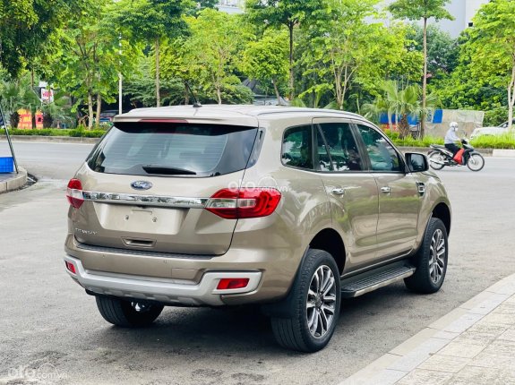 Ford Everest Titanium 2.0 AT 4x2 2019 - 1 chủ 7v full lịch sử hãng, hơn 800 chút