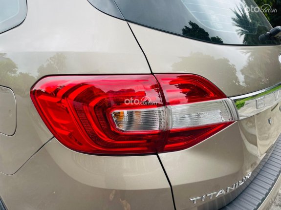 Ford Everest Titanium 2.0 AT 4x2 2019 - 1 chủ 7v full lịch sử hãng, hơn 800 chút