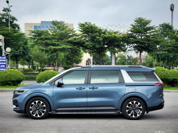 Kia Carnival 2.2D Luxury 2022 - Carnival 2022