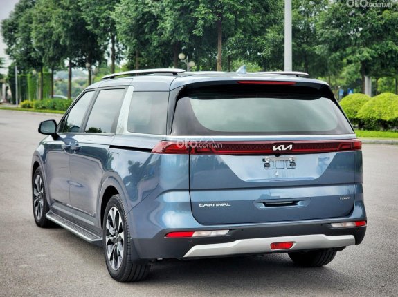 Kia Carnival 2.2D Luxury 2022 - Carnival 2022