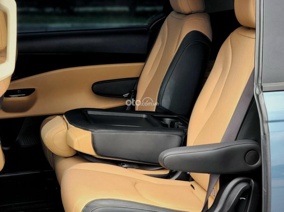 Kia Carnival 2.2D Luxury 2022 - Carnival 2022